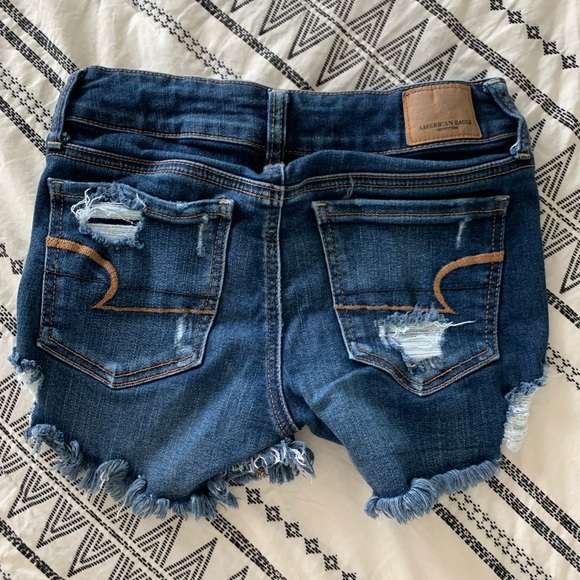 American Eagle Distressed Jean Shorts - Size 0 - Picture 2 of 5